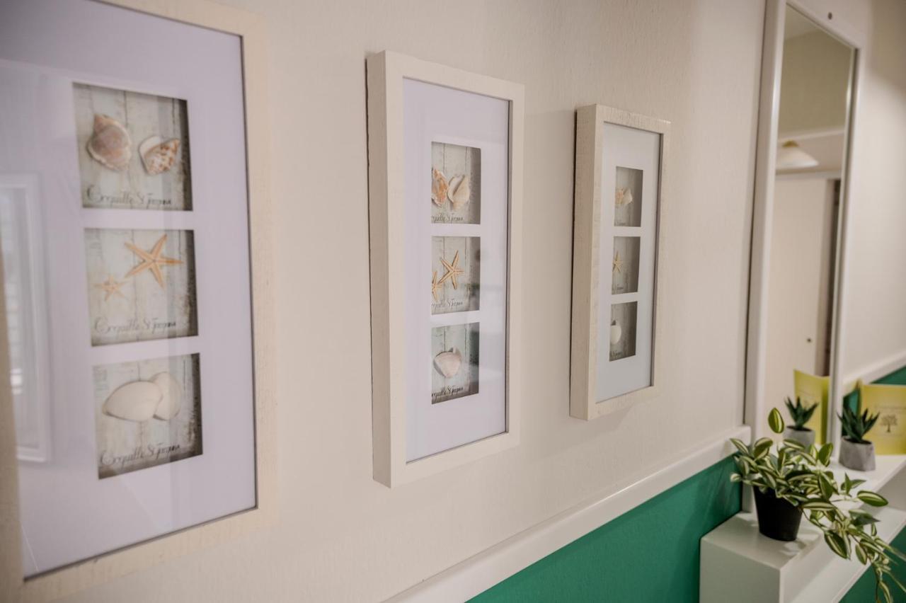 Evangelia Rooms & Apartments - A アスプロヴァルタ エクステリア 写真